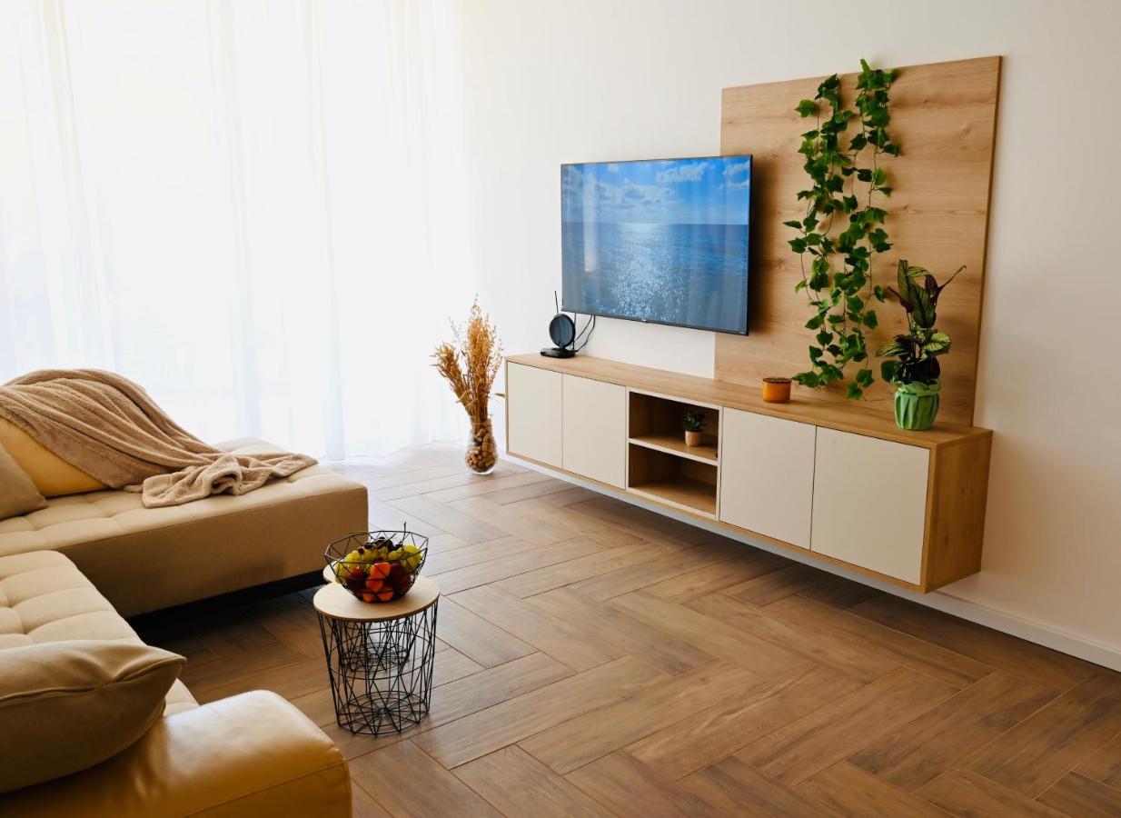 Adorable Holiday Apartment Malinska Extérieur photo