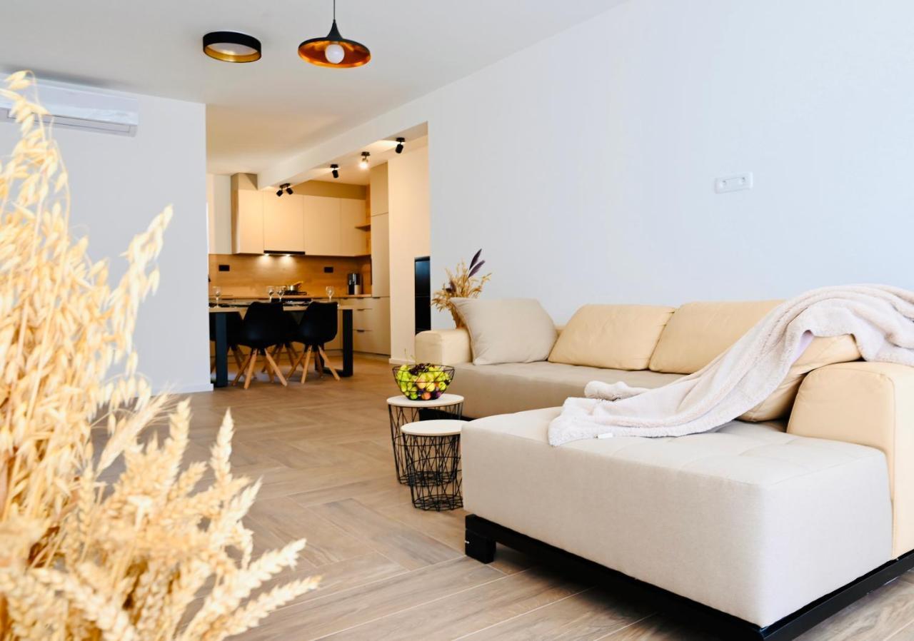 Adorable Holiday Apartment Malinska Extérieur photo